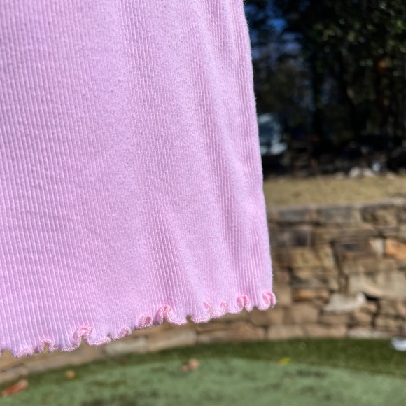 Pink Ribbed Tank Top with Ruffled Edge - Picture 3 of 6